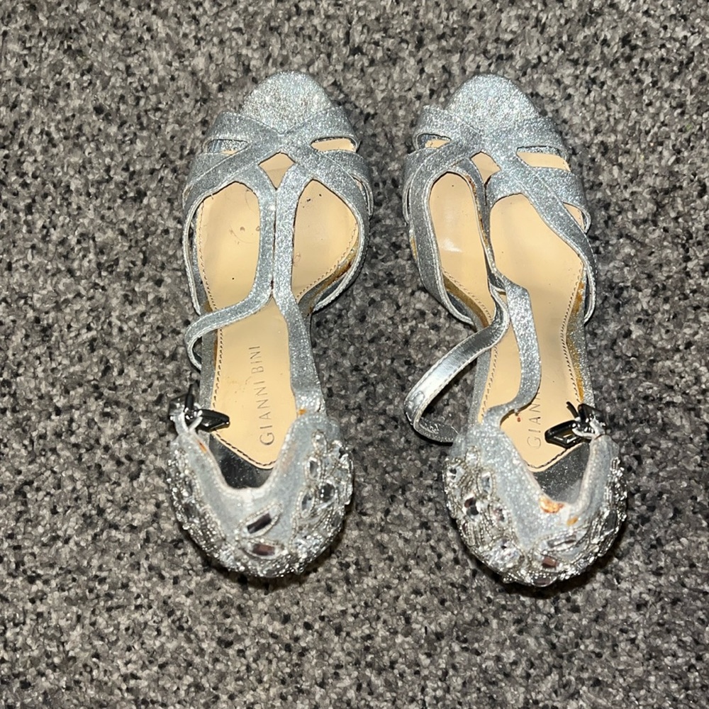 Gianni Bini heels